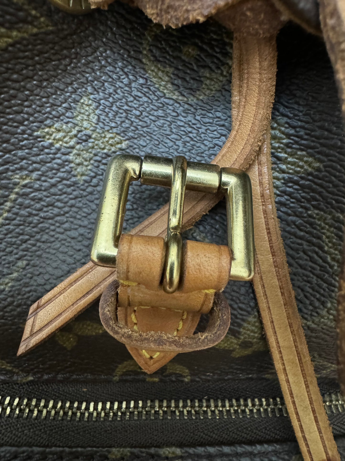 LOUIS VUITTON - MONTSOURIS BACKPACK - PM (Pre-loved)