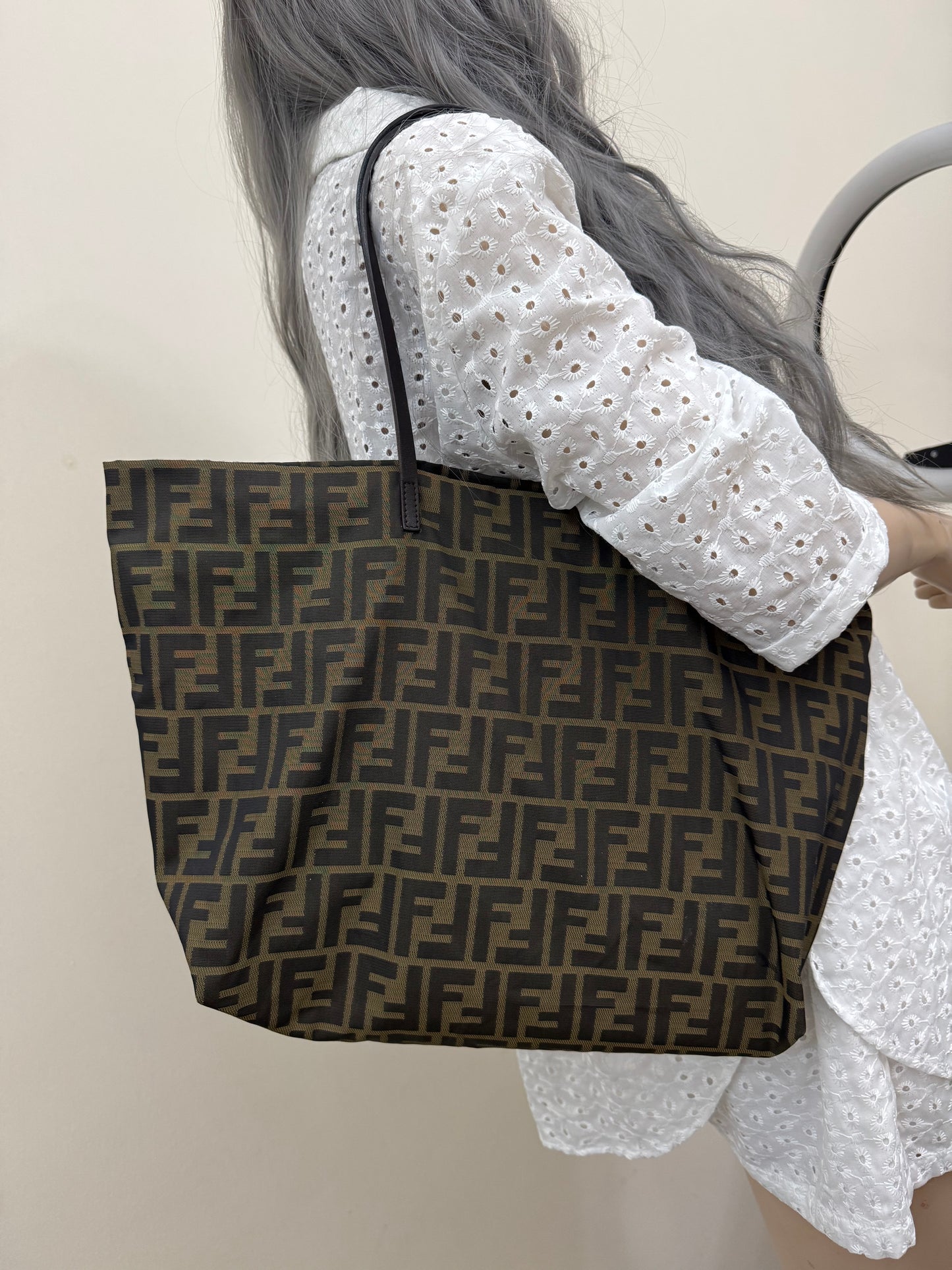 FENDI ZUCCA - TOTE BAG (Medium, Pre-loved)