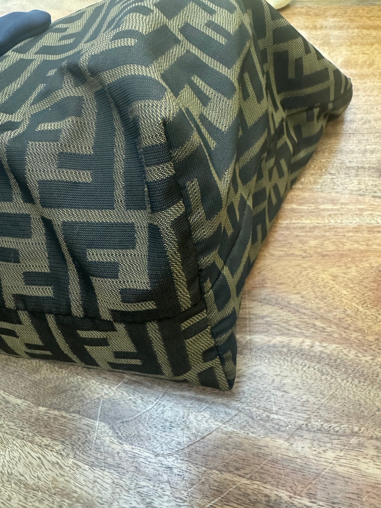 FENDI ZUCCA - TOTE BAG (Medium, Pre-loved)