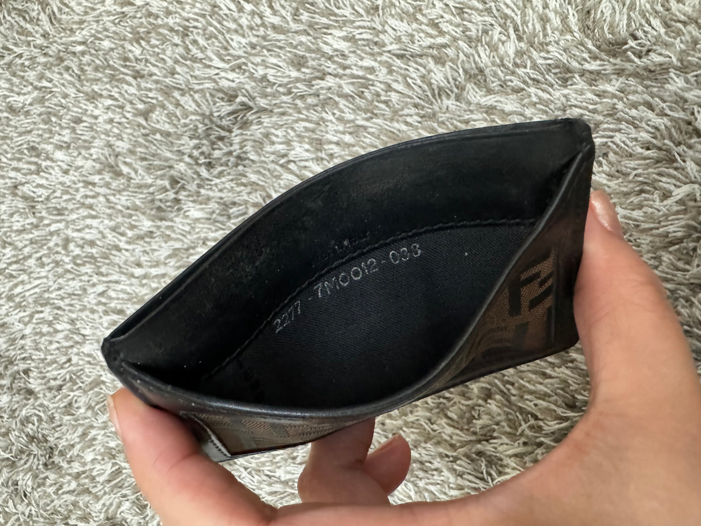 FENDI - CARD HOLDER SLEEVE TYPE - (Pre-loved)