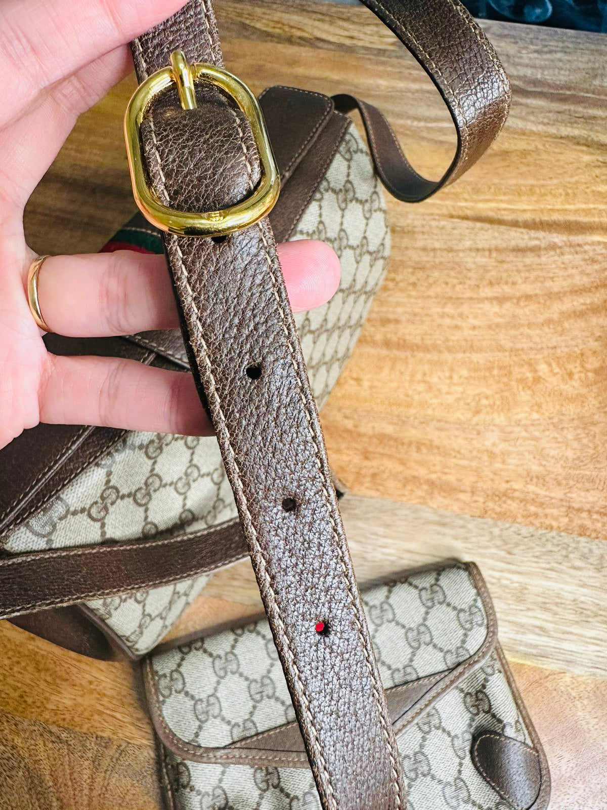 SLING + POUCH