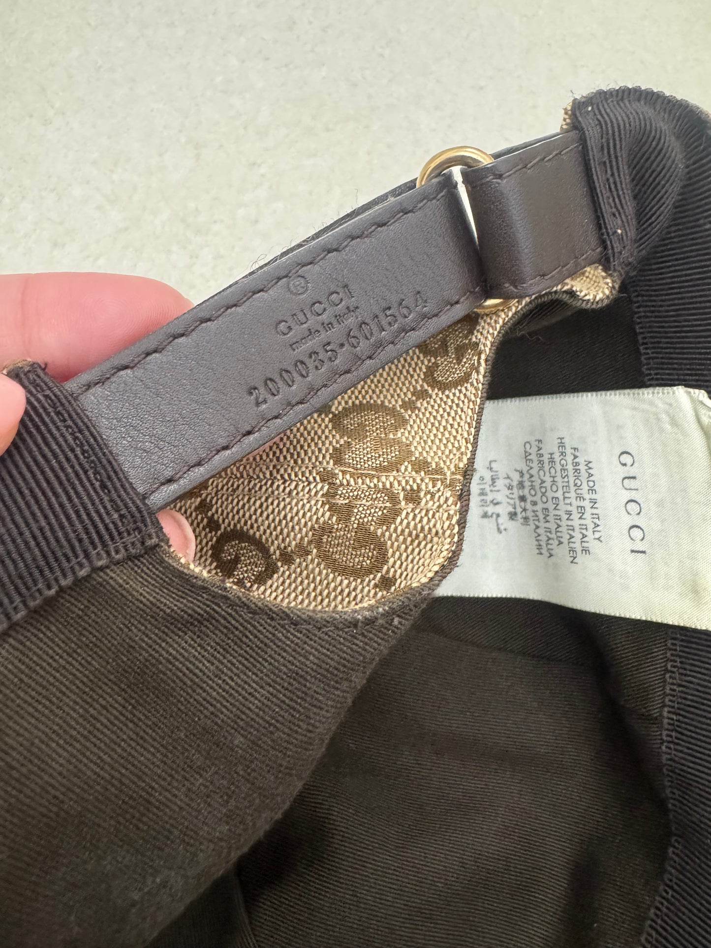 GUCCI- BASEBALL CAP (S) - (Pre-loved)