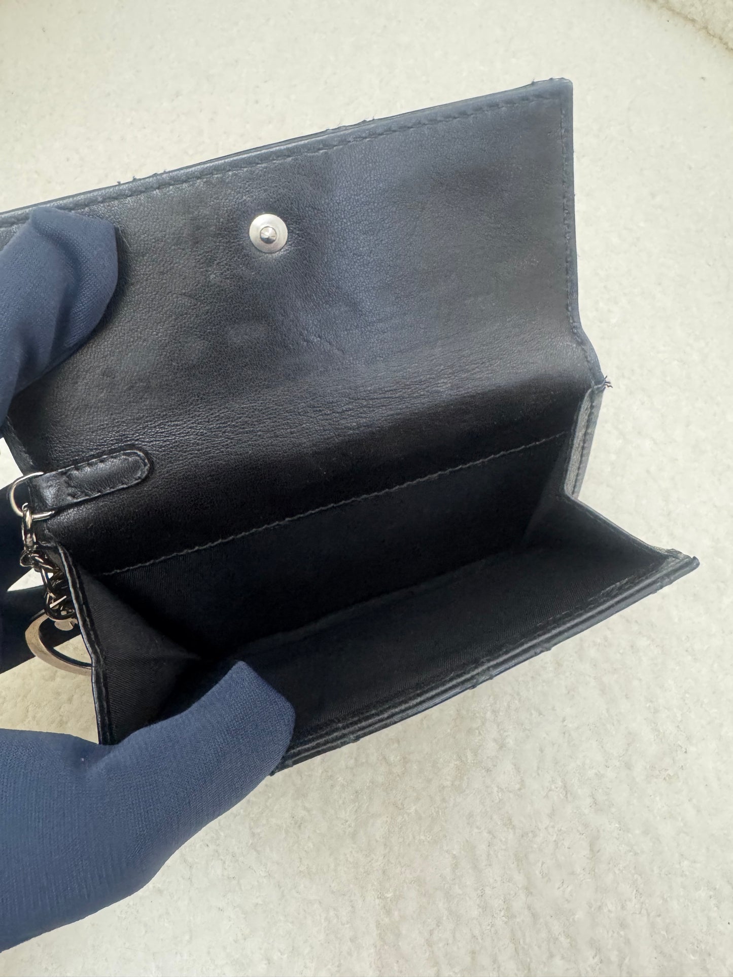 CHRISTIAN DIOR - SHORT WALLET - (Pre-loved)