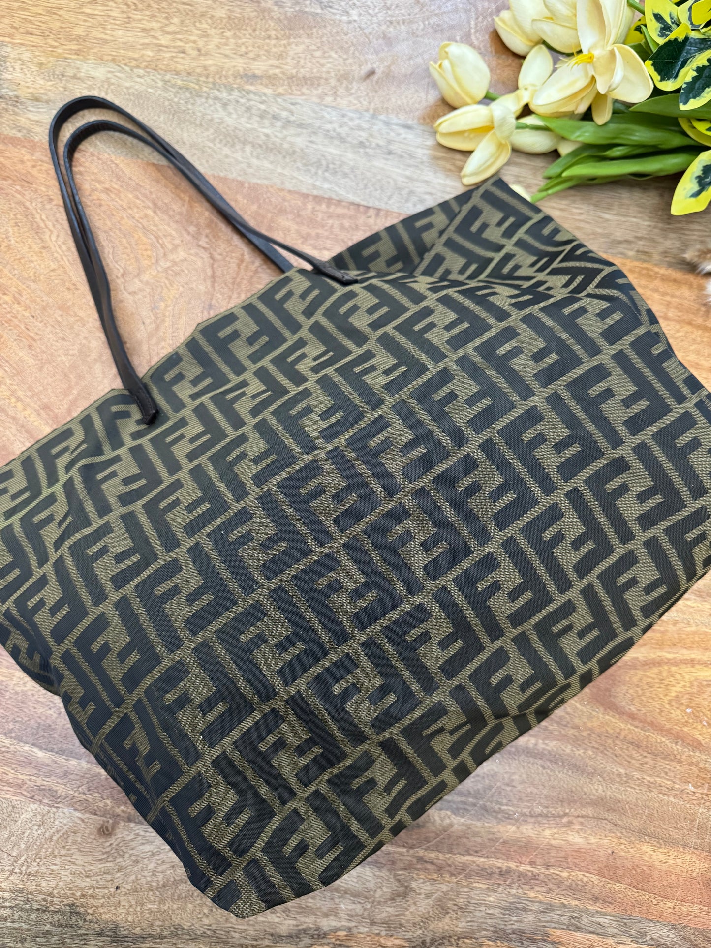 FENDI ZUCCA - TOTE BAG (Medium, Pre-loved)