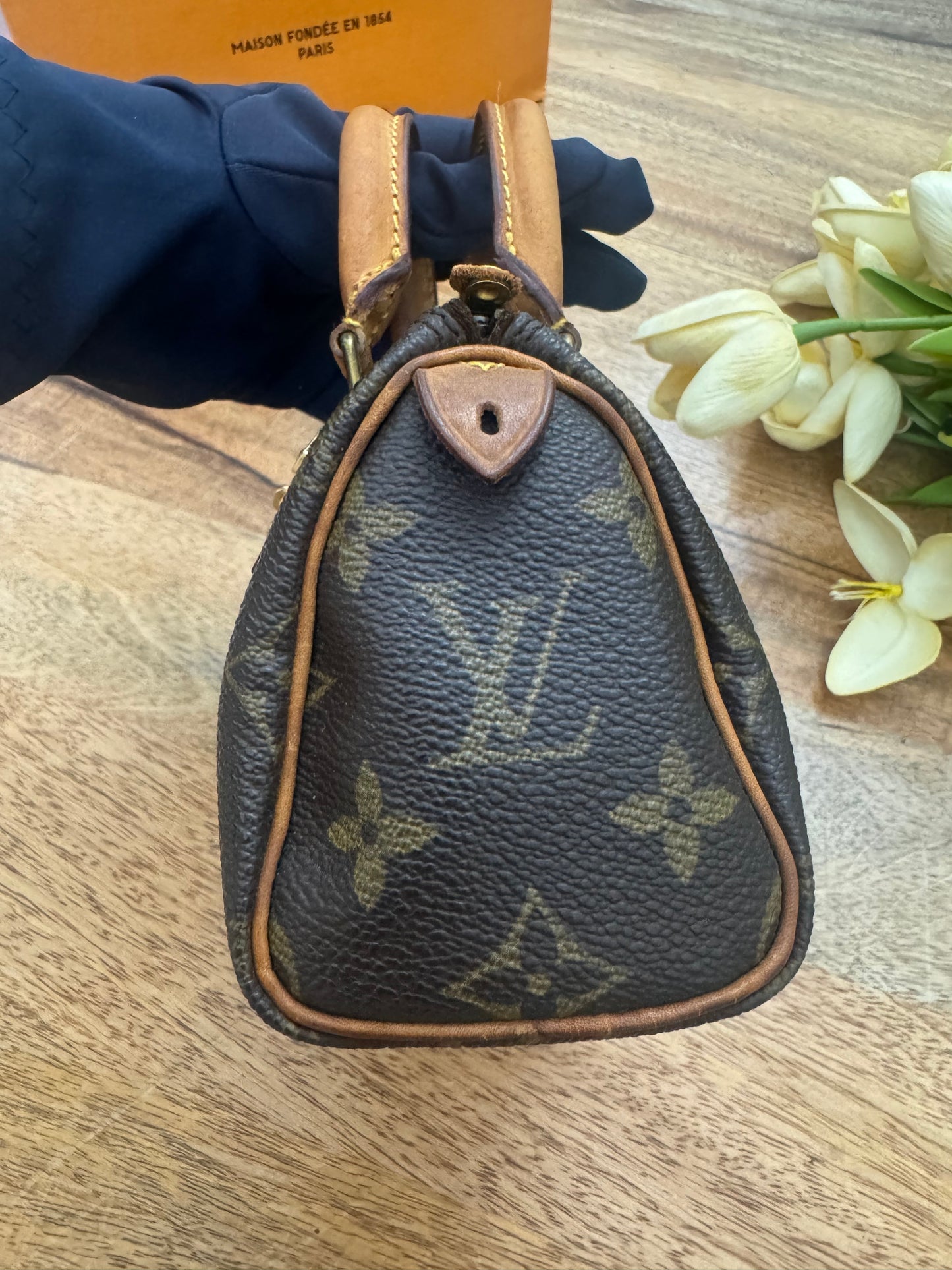 LOUIS VUITTON - SPEEDY MINI (Pre-loved)