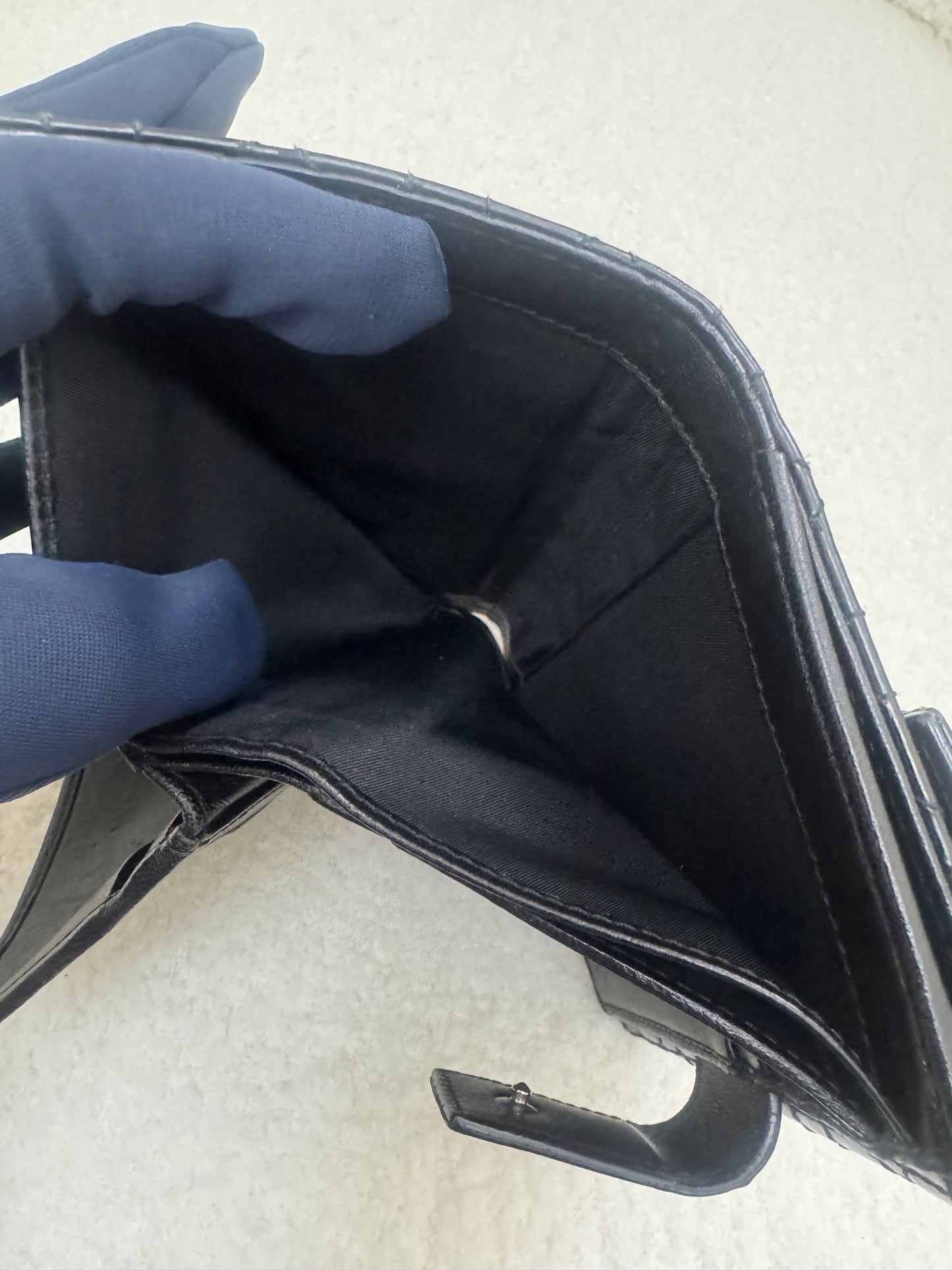 CHRISTIAN DIOR - SHORT WALLET - (Pre-loved)