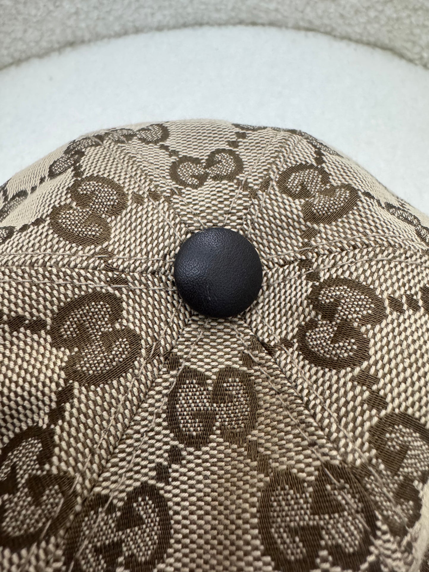GUCCI- BASEBALL CAP (S) - (Pre-loved)