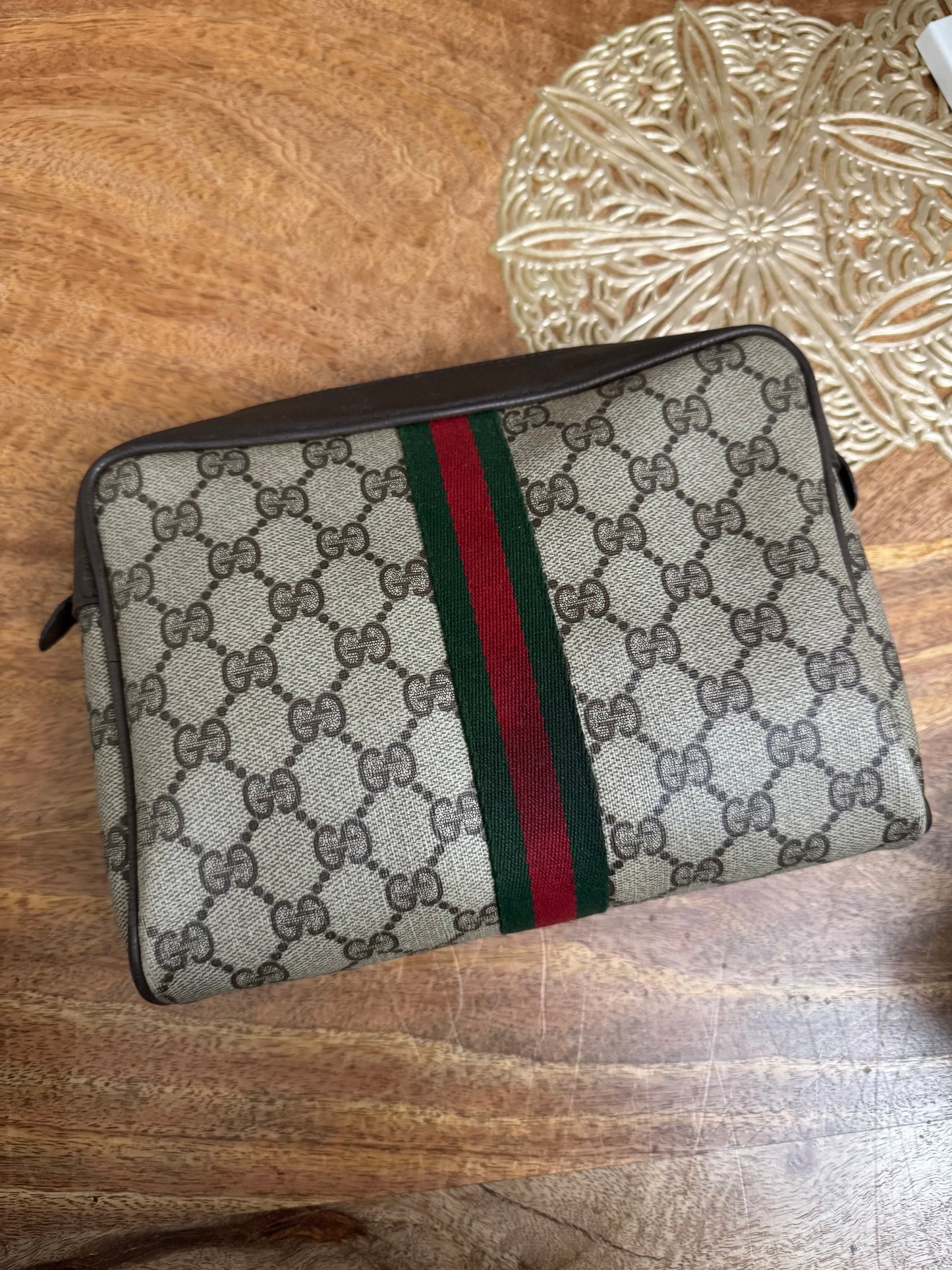 GUCCI - OPHIDIA POUCH / CLUTCH - (Pre-loved)