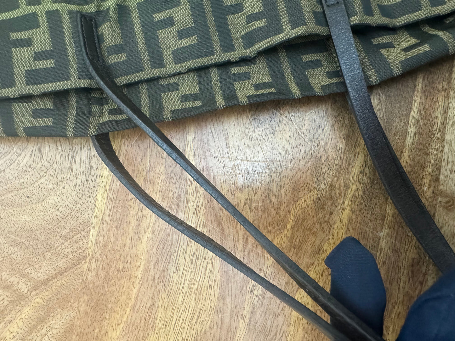 FENDI ZUCCA - TOTE BAG (Medium, Pre-loved)