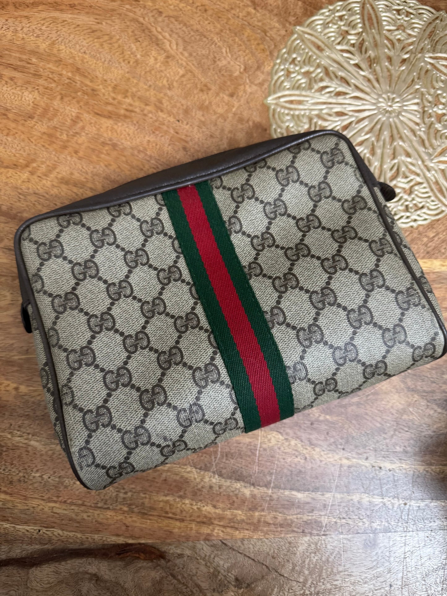 GUCCI - OPHIDIA POUCH / CLUTCH - (Pre-loved)