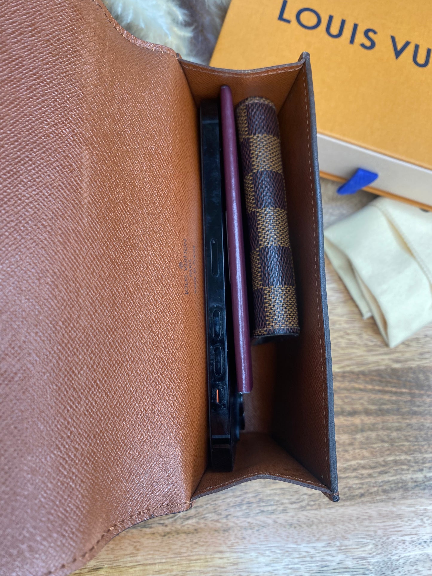 ARCHE POCHETTE
