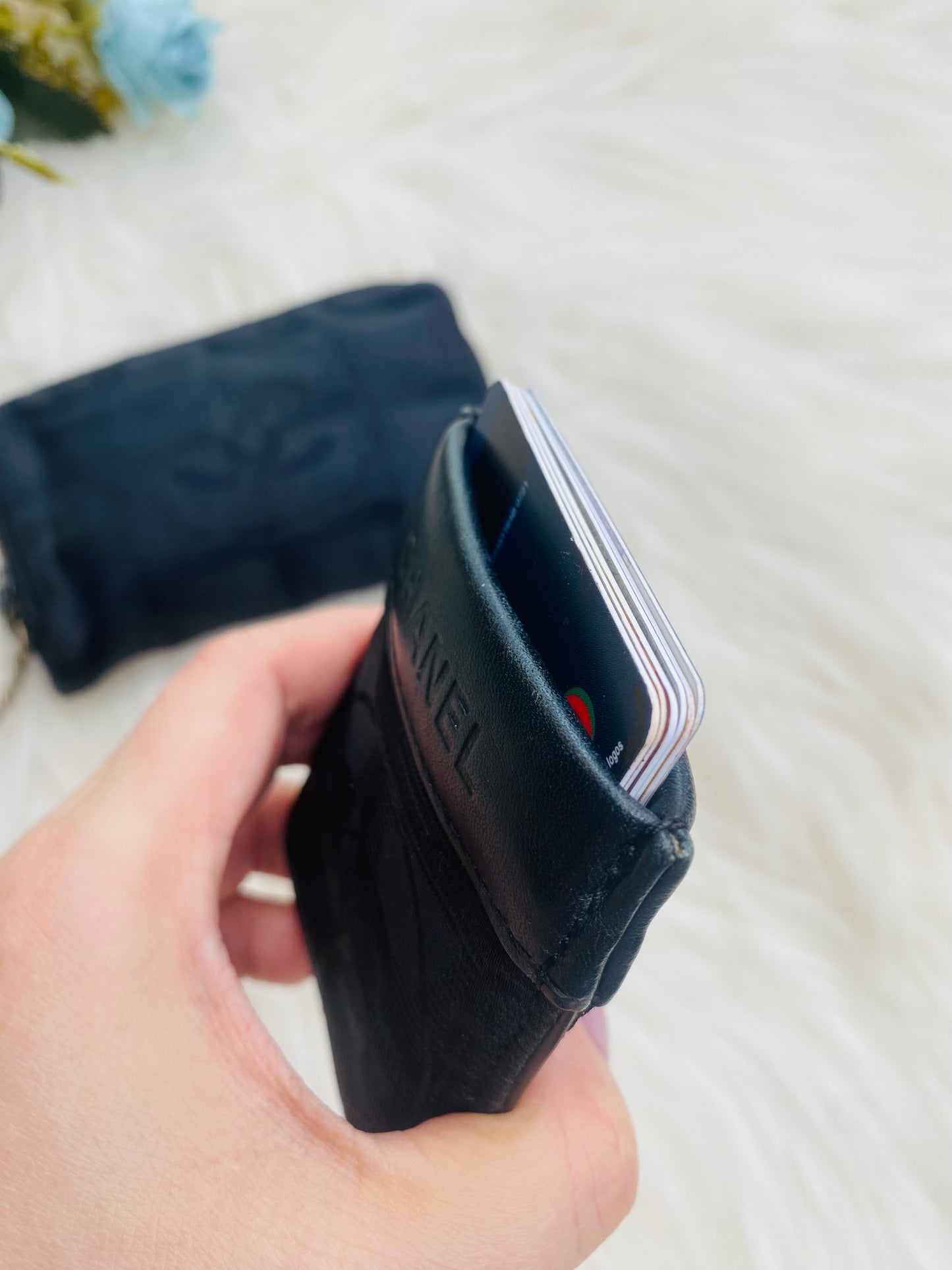 POUCH + CARD HOLDER