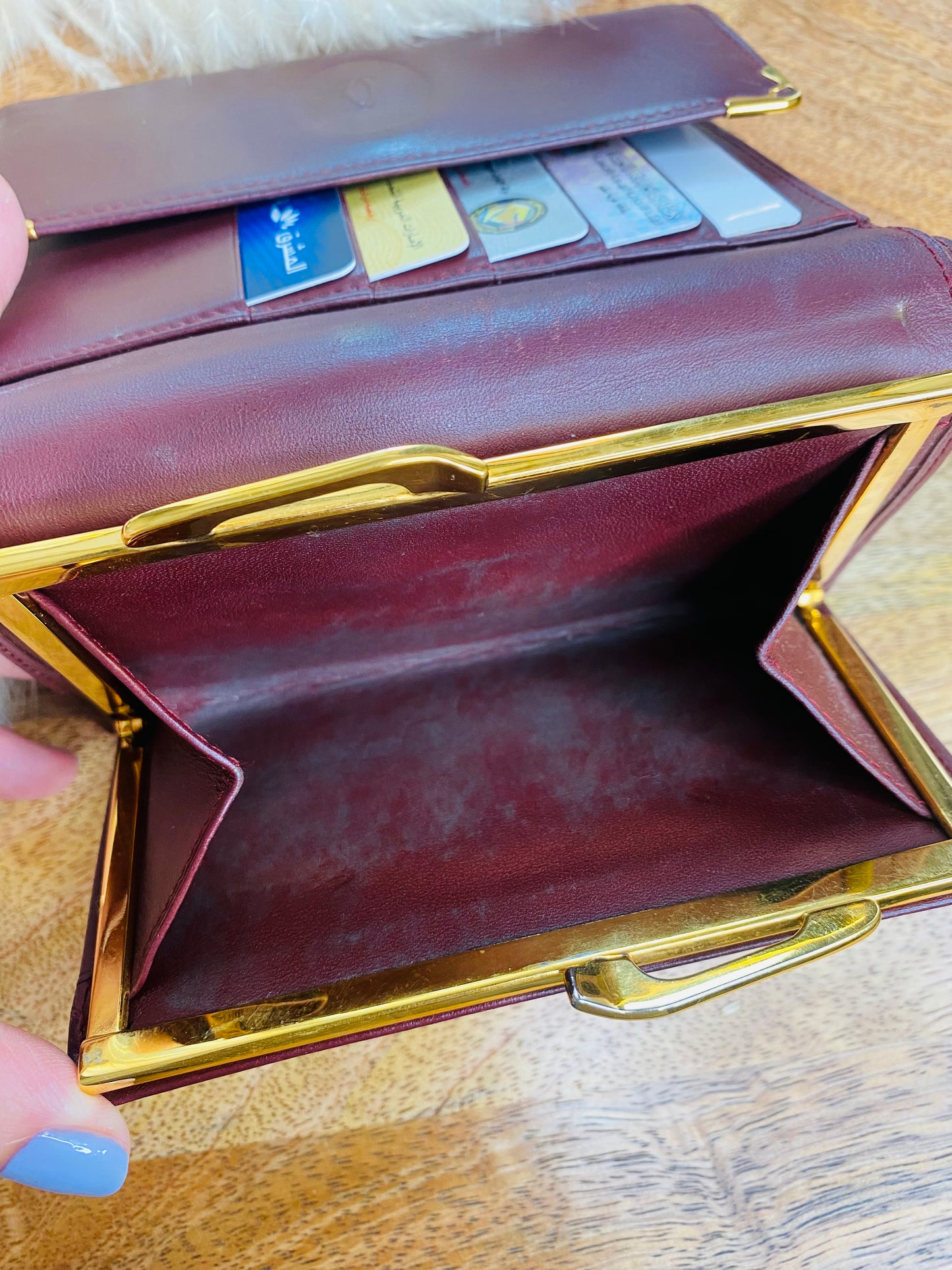 MEDIUM SIZE WALLET