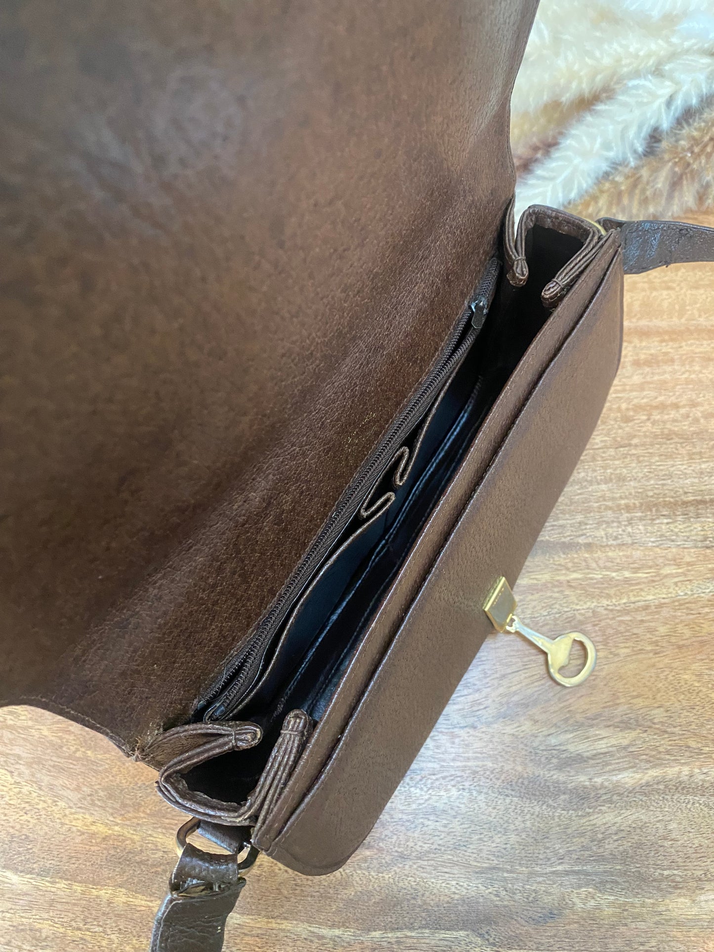 SHOULDER BAG (Vintage)
