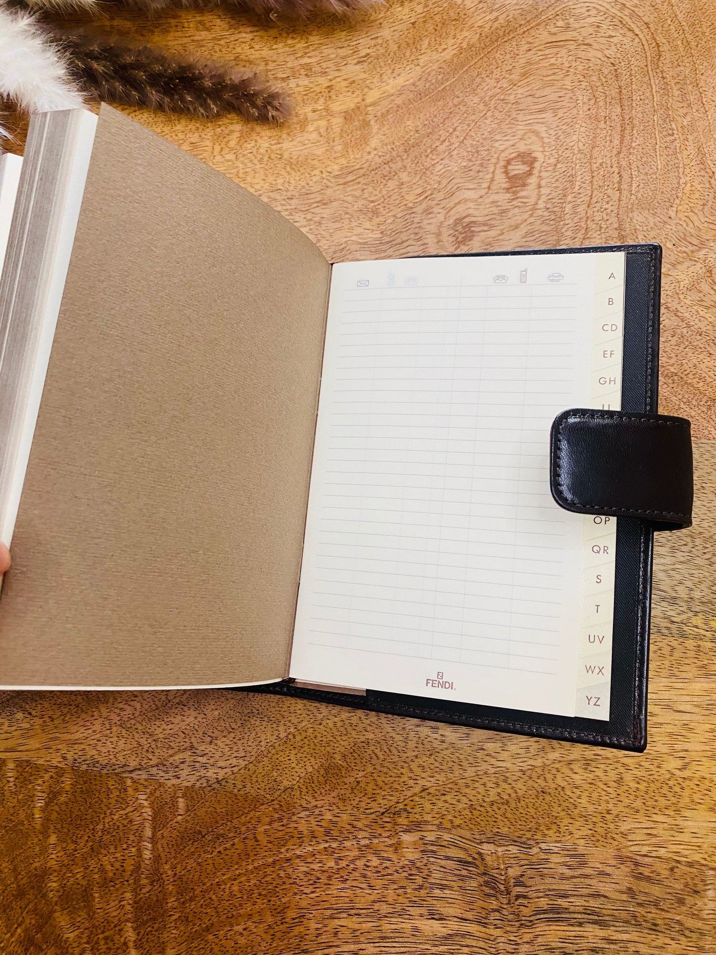 AGENDA MEDIUM (WITH INSERTS)