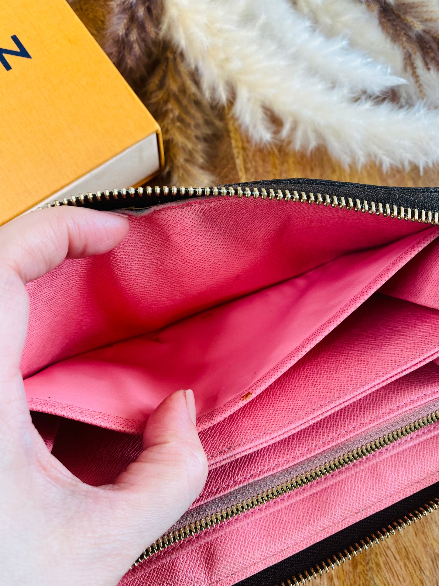 ZIPPY ILLUSTRE WALLET (Limited)