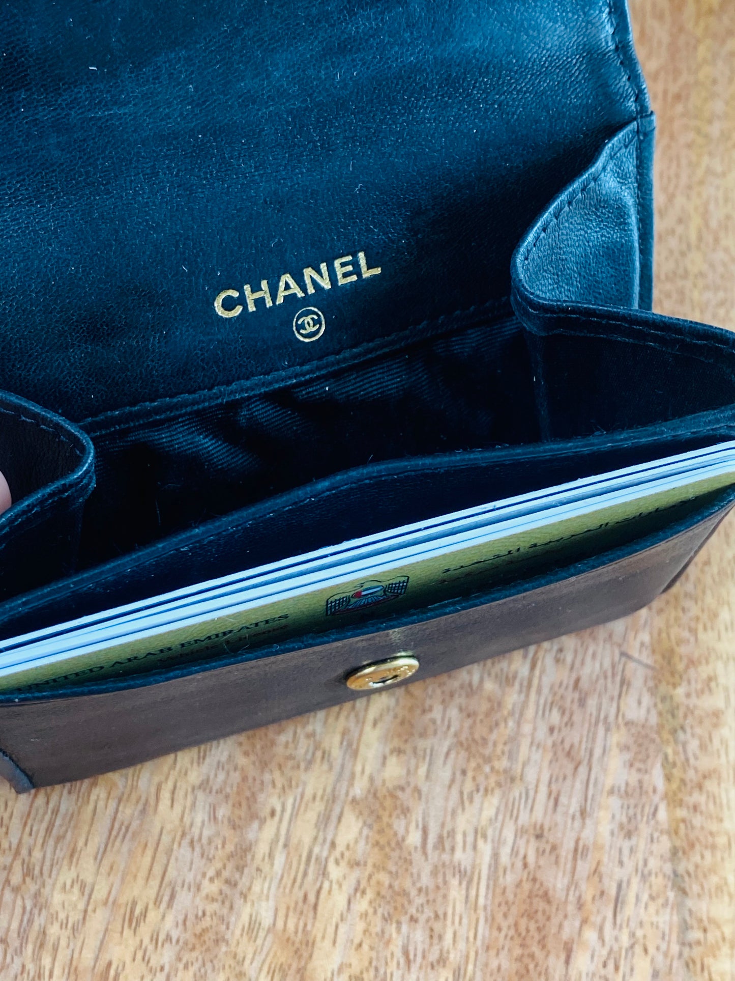 LEATHER CARD HOLDER