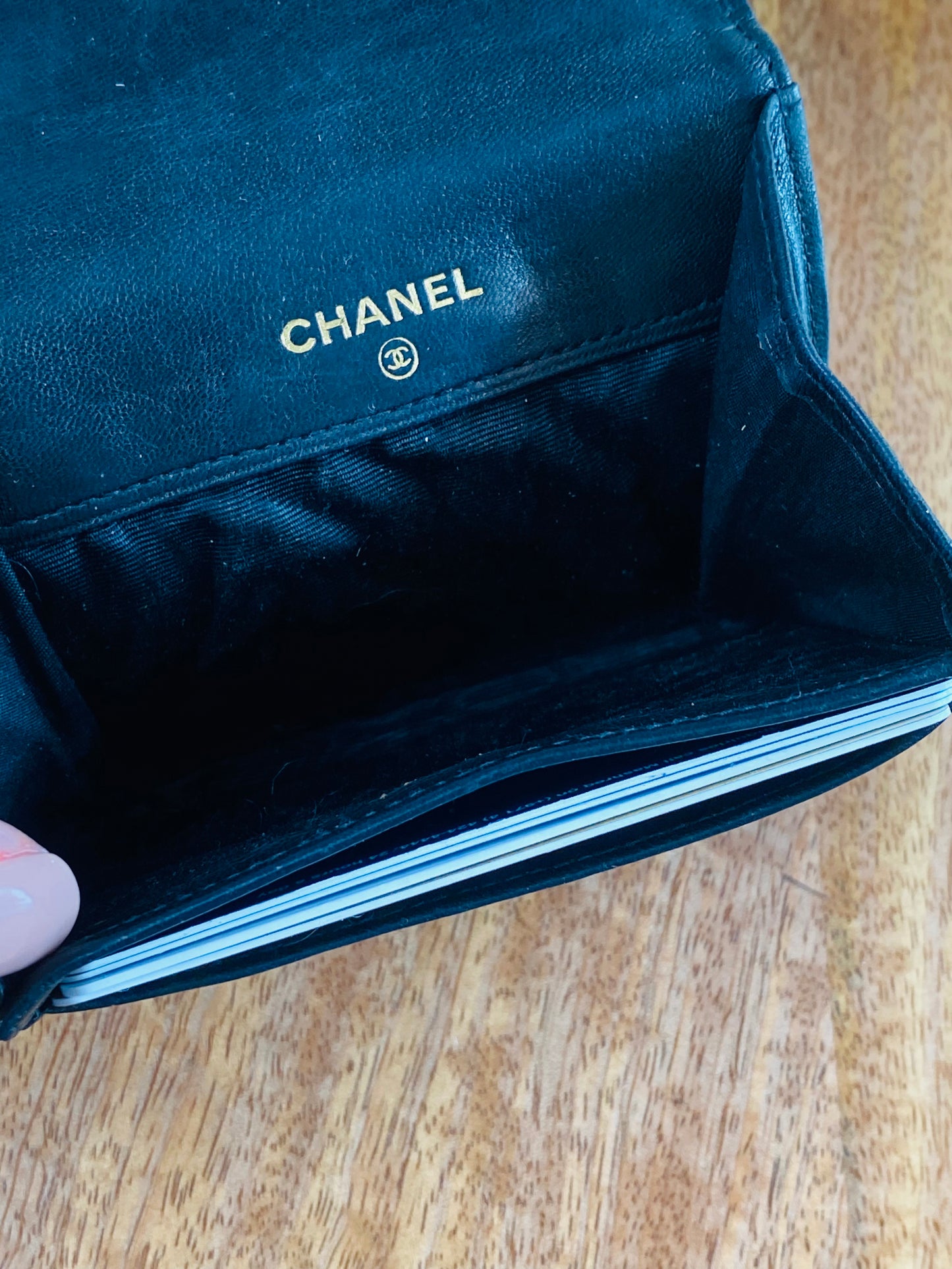 LEATHER CARD HOLDER