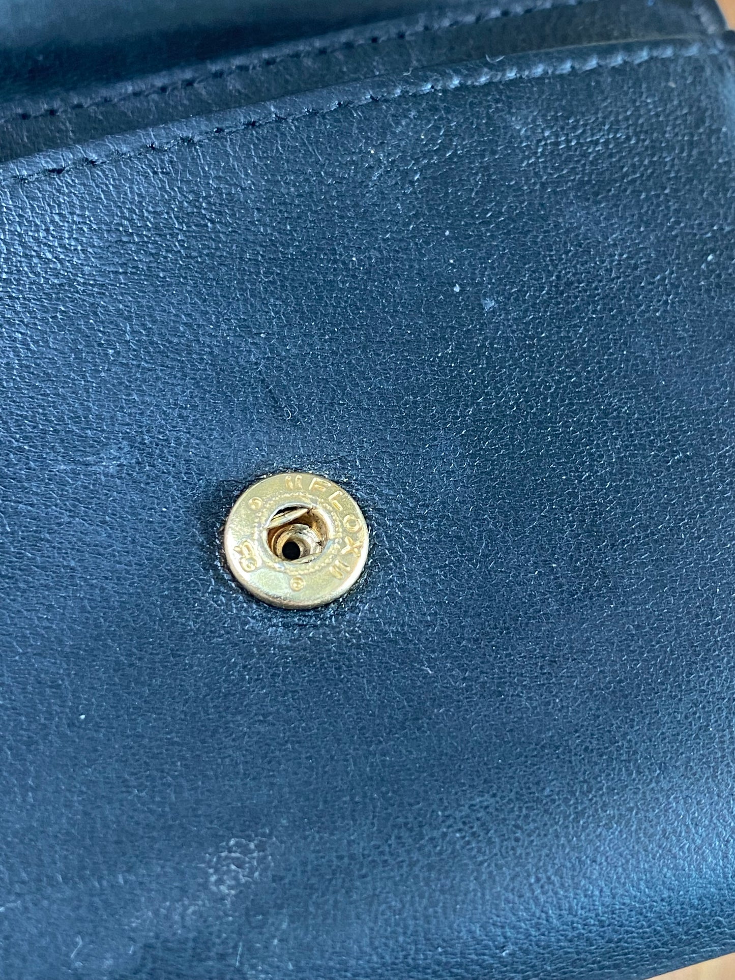 LEATHER CARD HOLDER