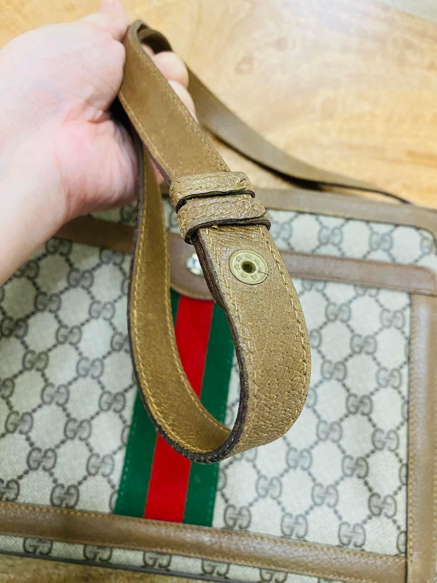SHOULDER BAG (ADJUSTABLE STRAP)