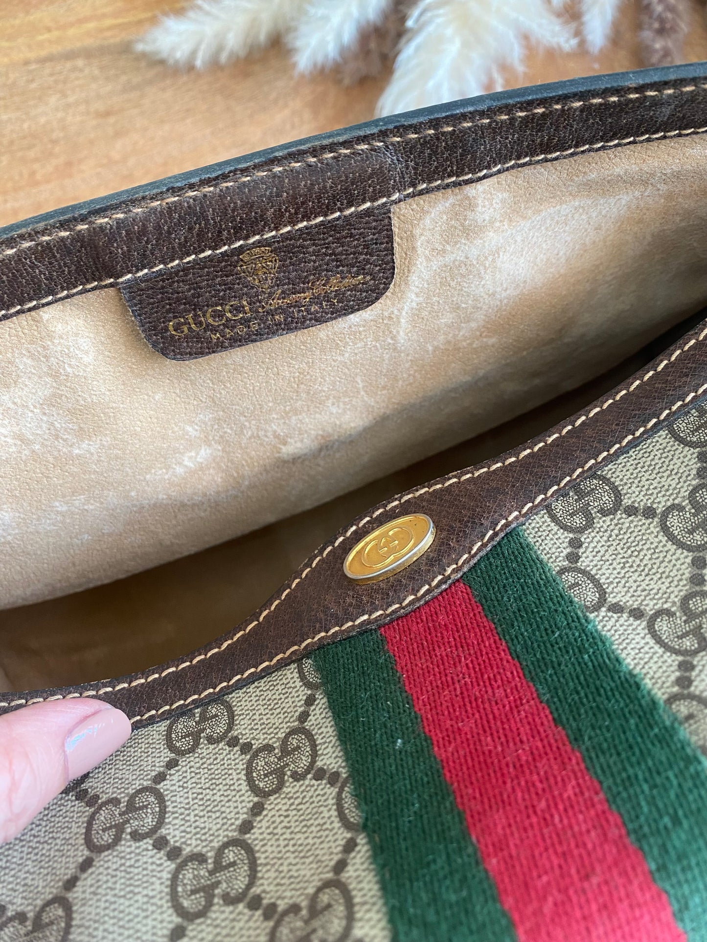 POUCH / CLUTCH