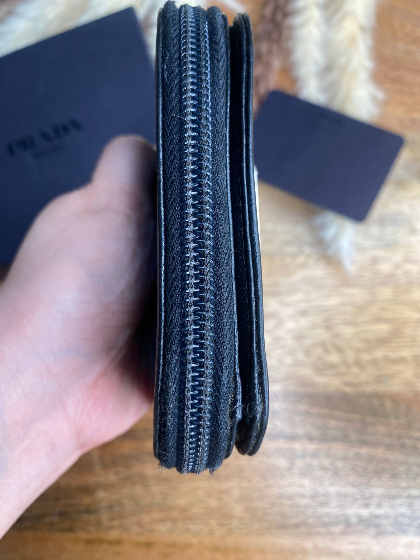 COMPACT WALLET ZIPPY