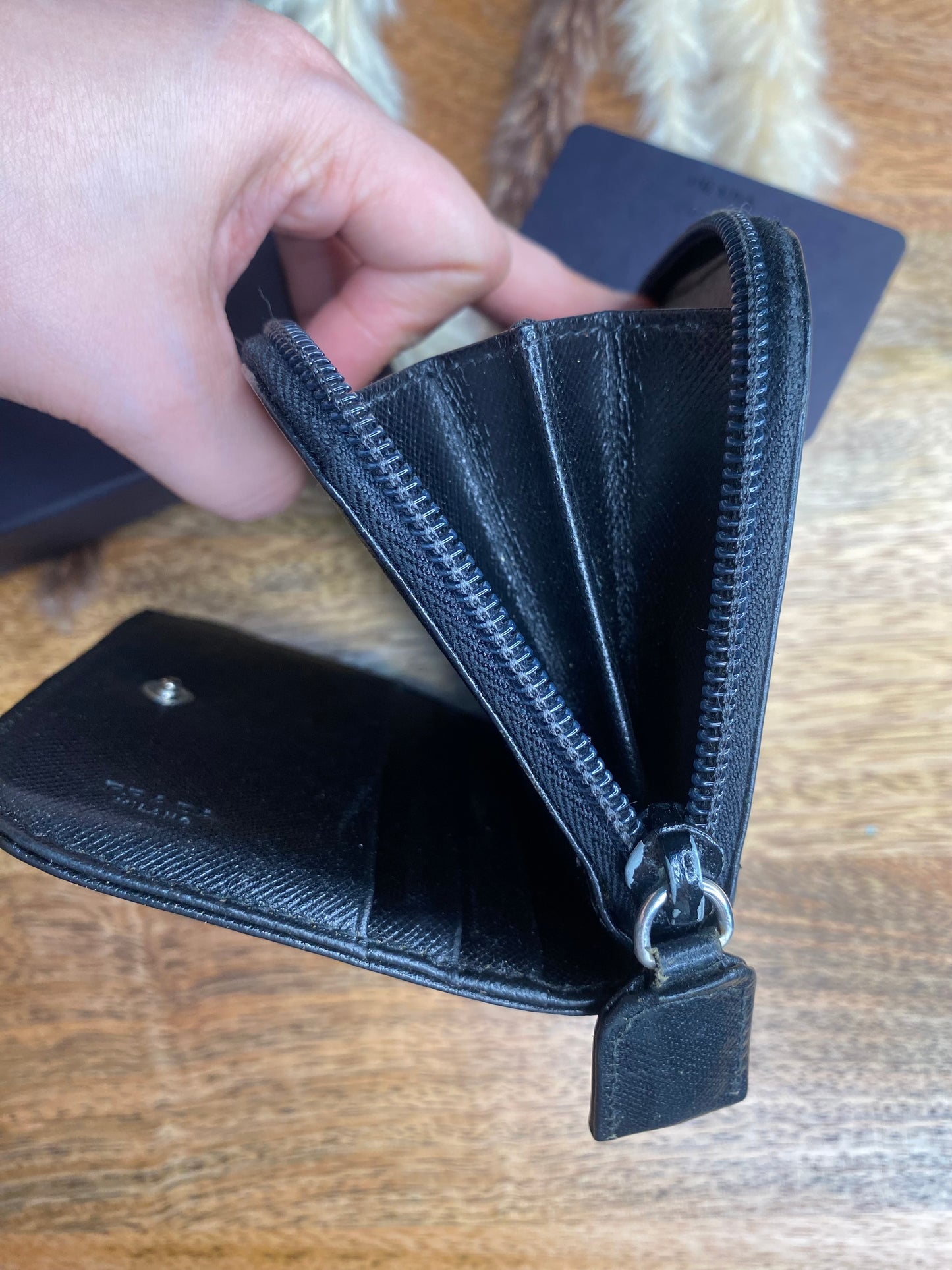 COMPACT WALLET ZIPPY