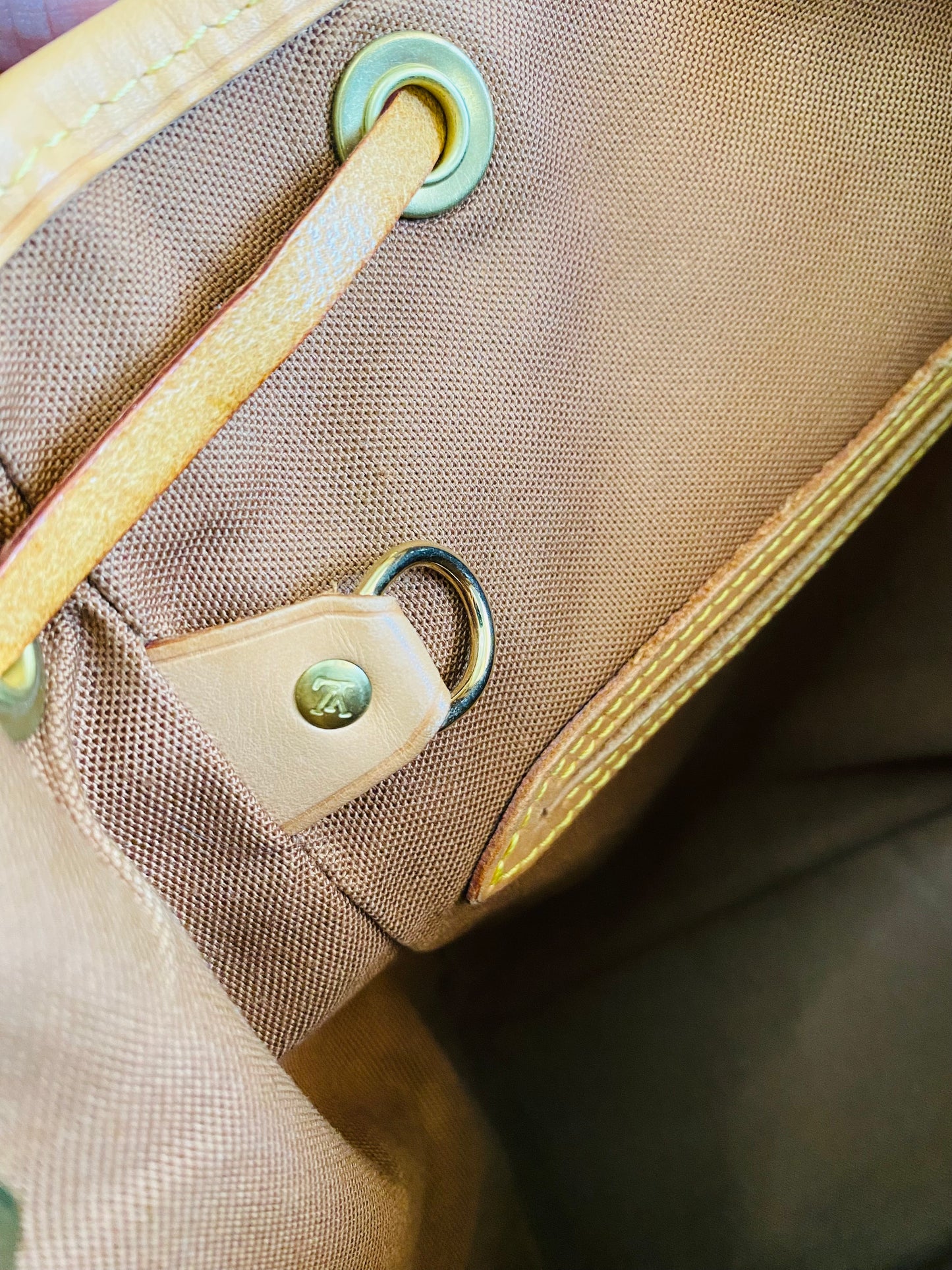 MONTSOURIS MM BACK PACK