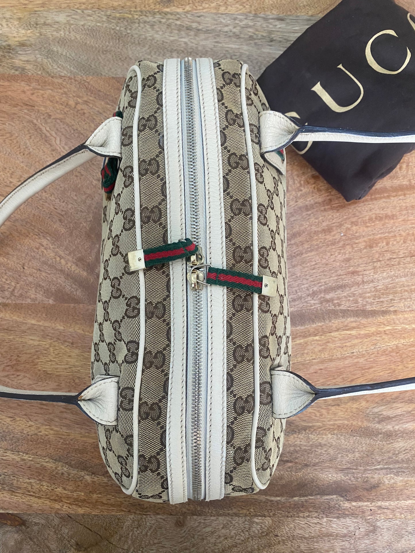 SHOULDER BAG