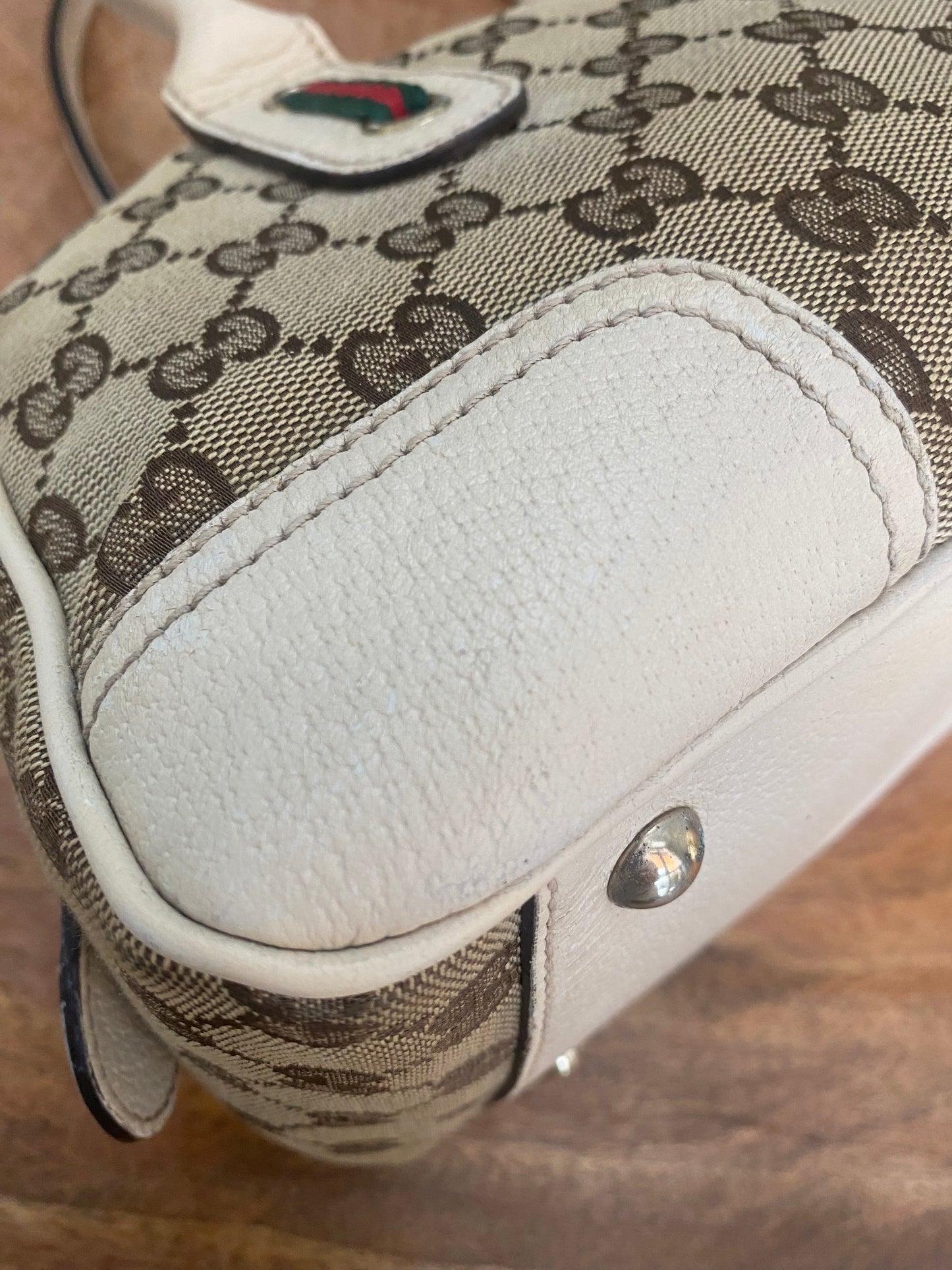 SHOULDER BAG