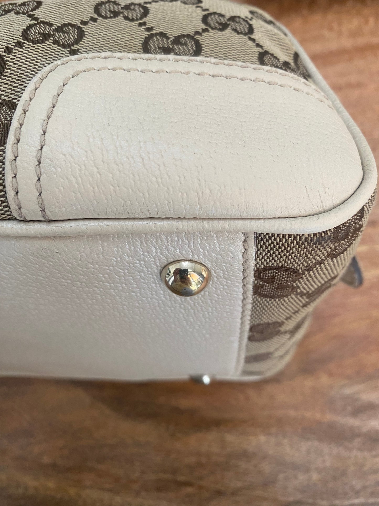 SHOULDER BAG