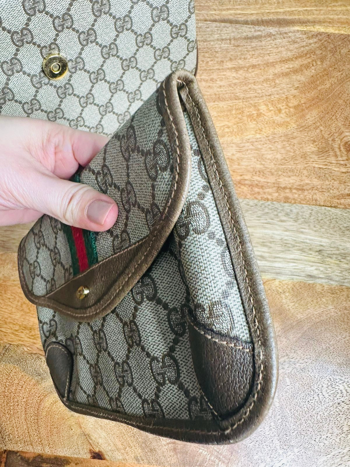 SLING + POUCH