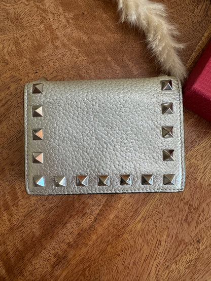 VALENTINO GARAVANI ROCKSTUD WALLET