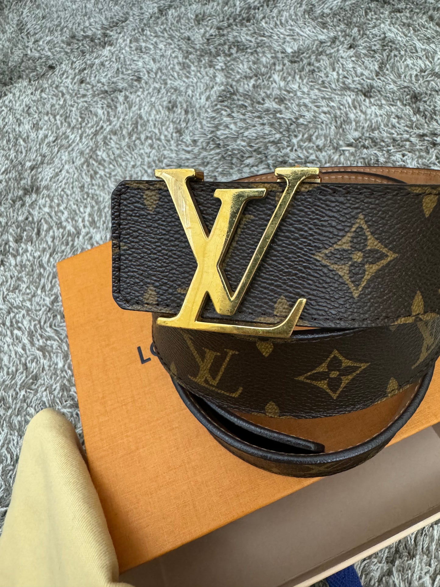 LOUIS VUITTON BELT