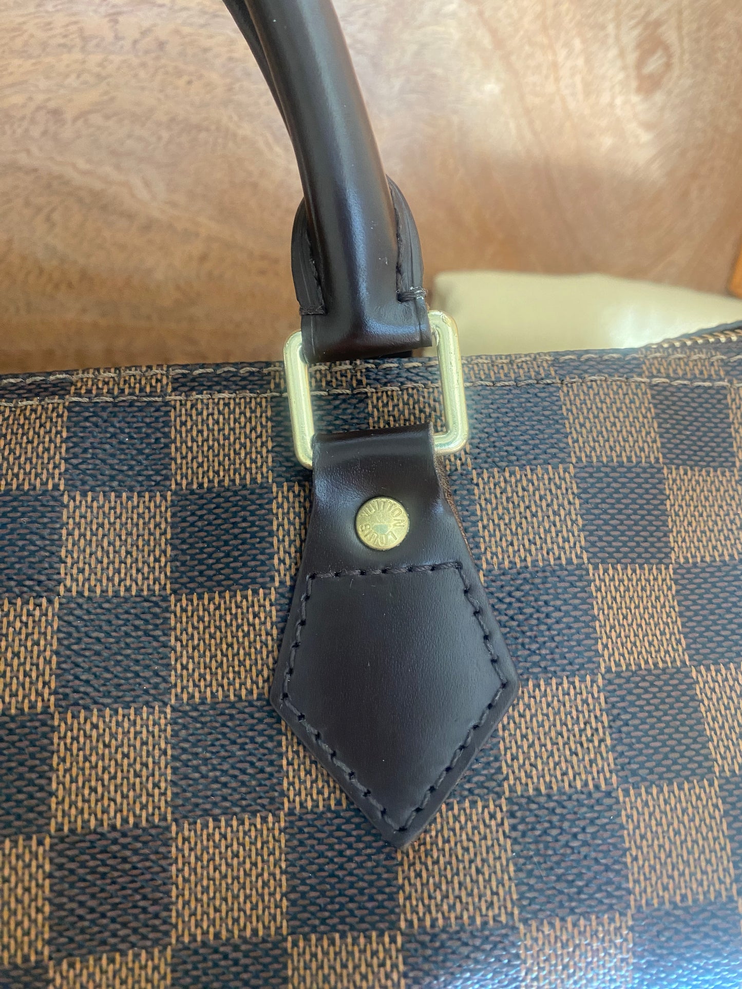 LOUIS VUITTON SPEEDY 35