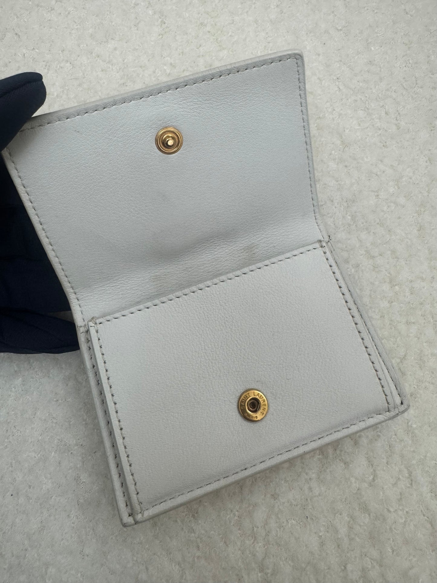 YSL - COMPACT WALLET (Pre-loved)