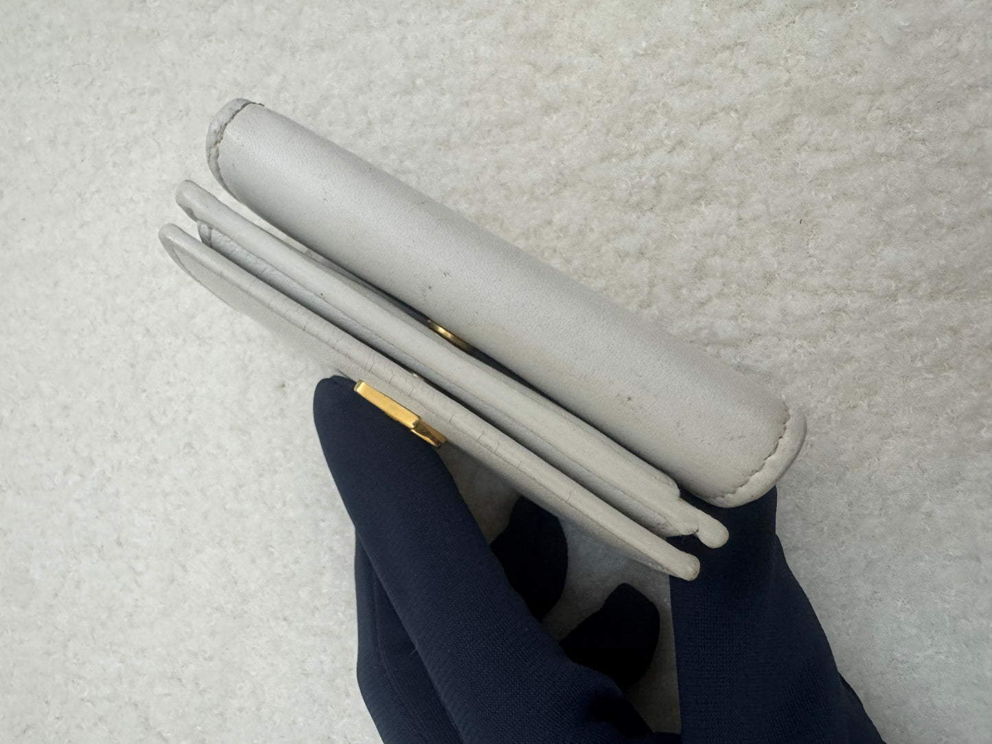 YSL - COMPACT WALLET (Pre-loved)