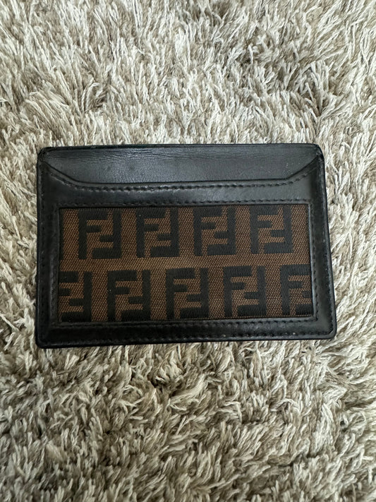 FENDI - CARD HOLDER SLEEVE TYPE - (Pre-loved)