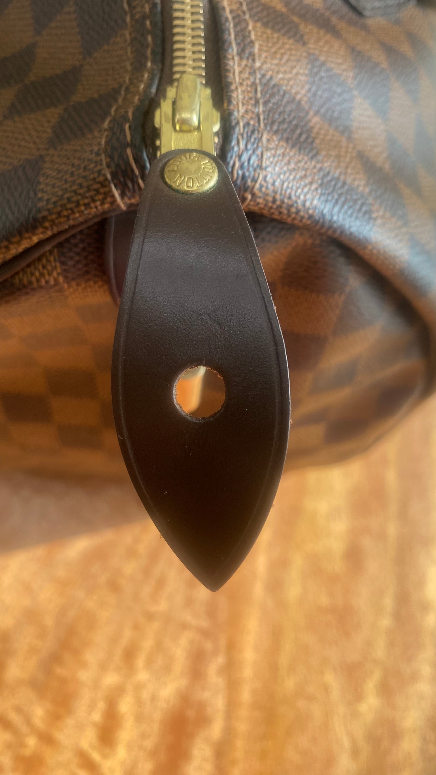 LOUIS VUITTON SPEEDY 35