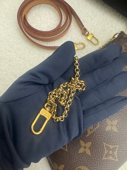 LOUIS VUITTON - PALLAS CLUTCH MARINE (Pre-loved)