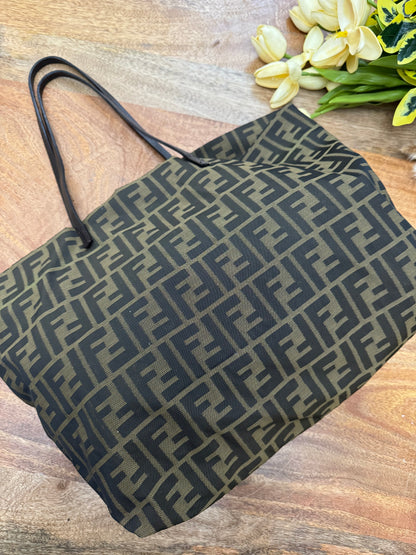 FENDI ZUCCA - TOTE BAG (Medium, Pre-loved)