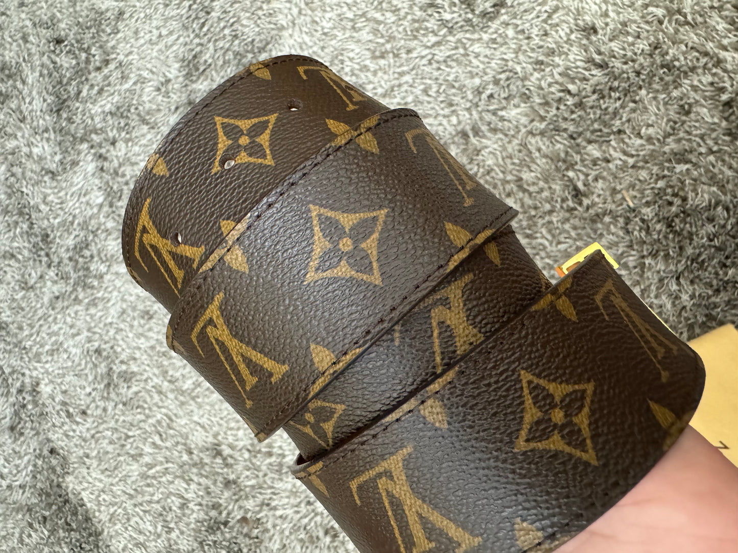 LOUIS VUITTON BELT