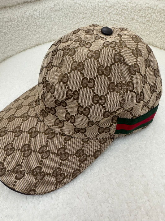 GUCCI- BASEBALL CAP (S) - (Pre-loved)
