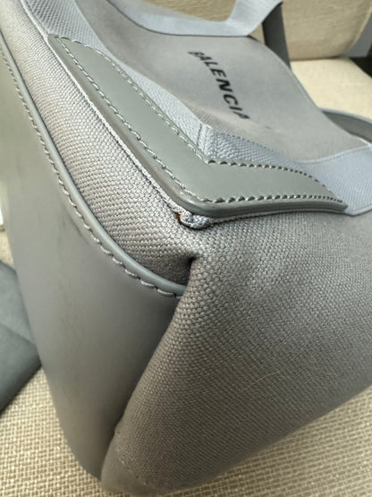 BALENCIAGA - CABAS TOTE + POUCH (Pre-loved)