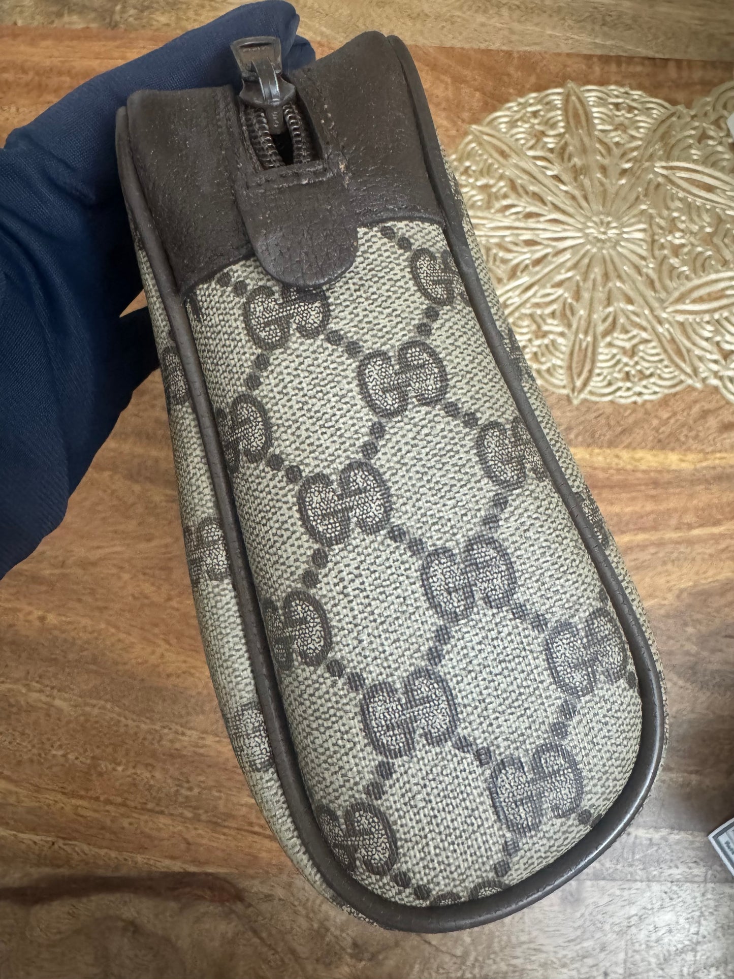 GUCCI - OPHIDIA POUCH / CLUTCH - (Pre-loved)