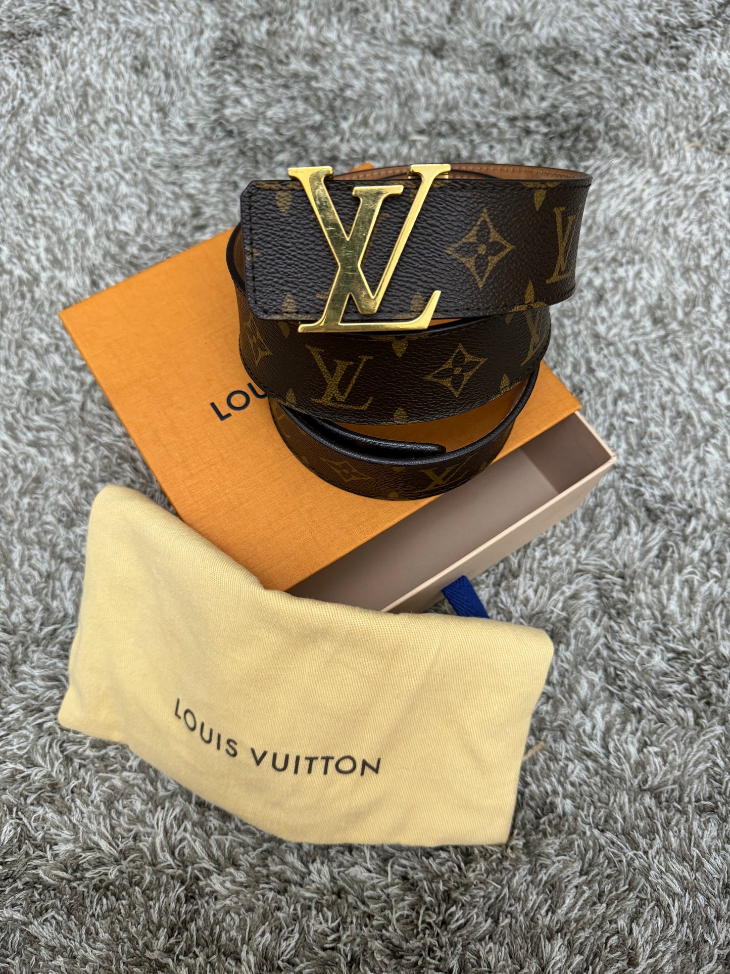 LOUIS VUITTON BELT