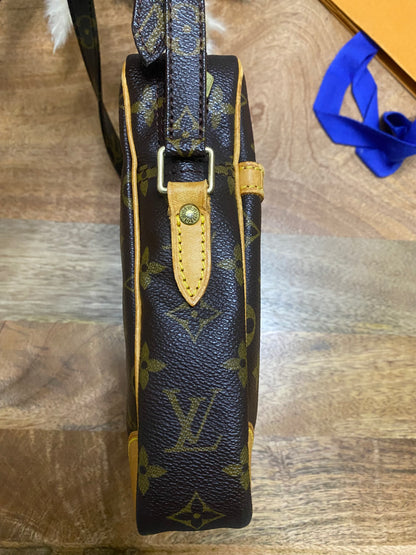 LOUIS VUITTON DANUBE