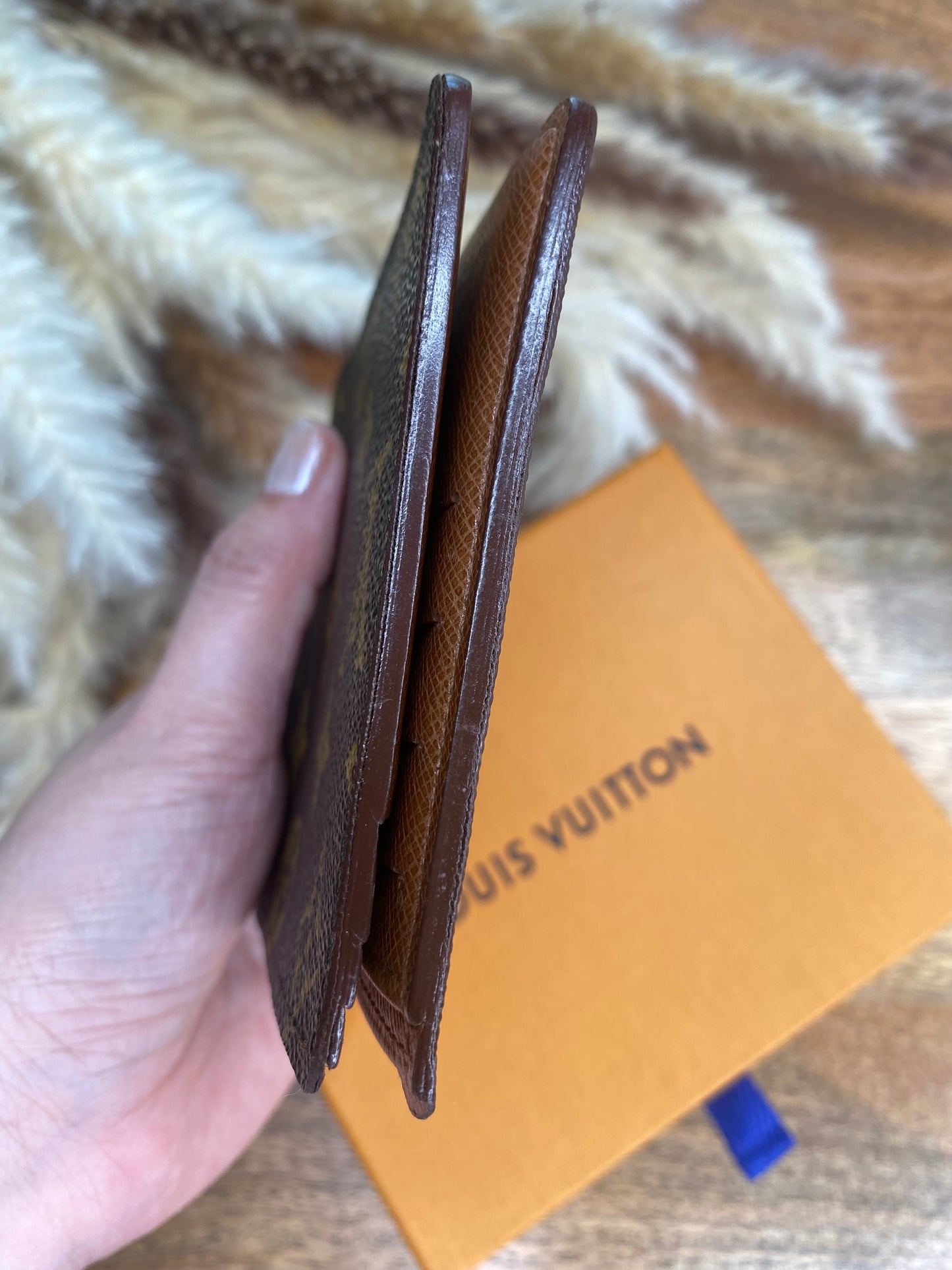 LOUIS VUITTON MENS WALLET