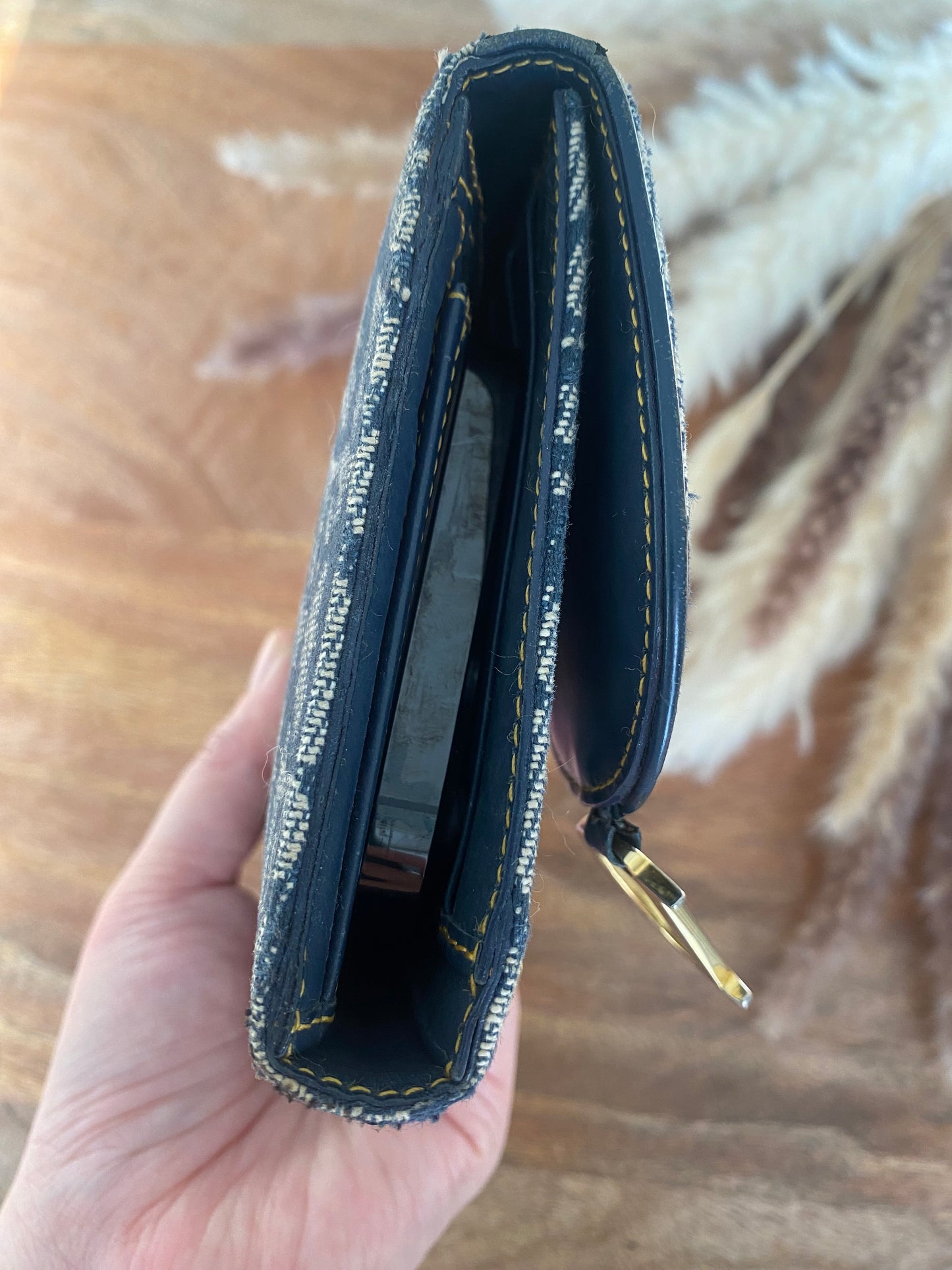 CHRISTIAN DIOR SADDLE FLAP