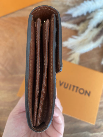 LOUIS VUITTON SARAH WALLET